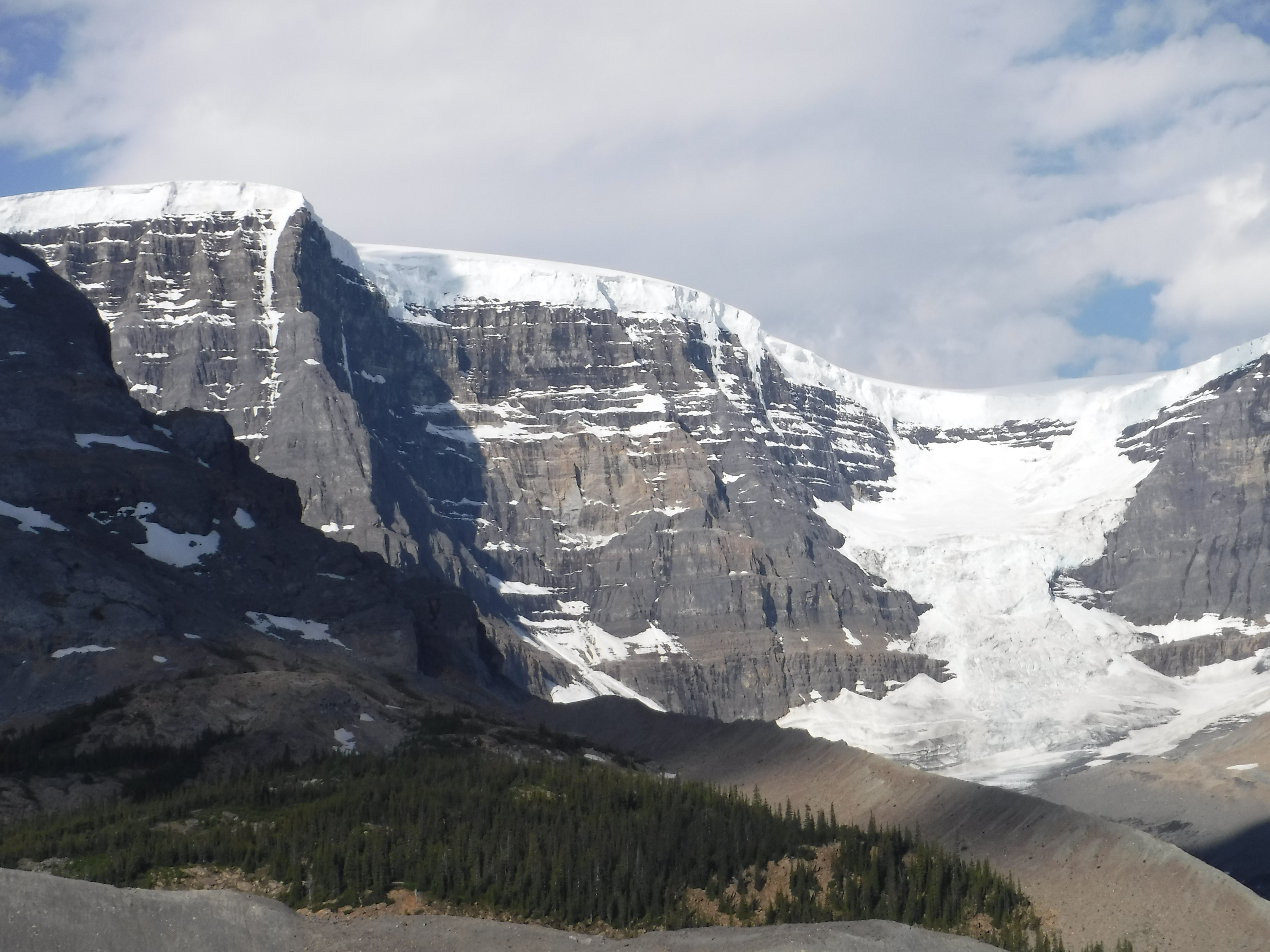 Mountains - Athabasca Glacier